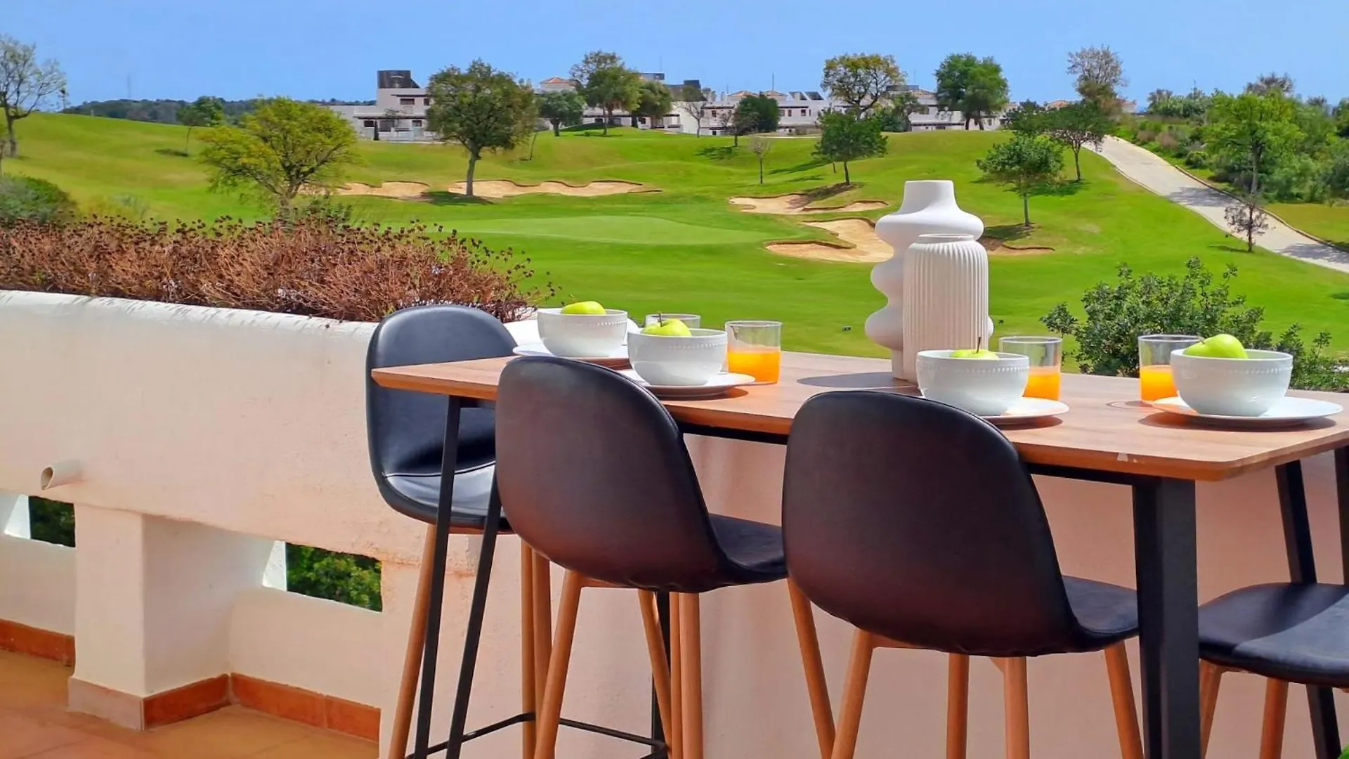 Noctua 1St Line Golf Apartament Valle Romano 004 contacts